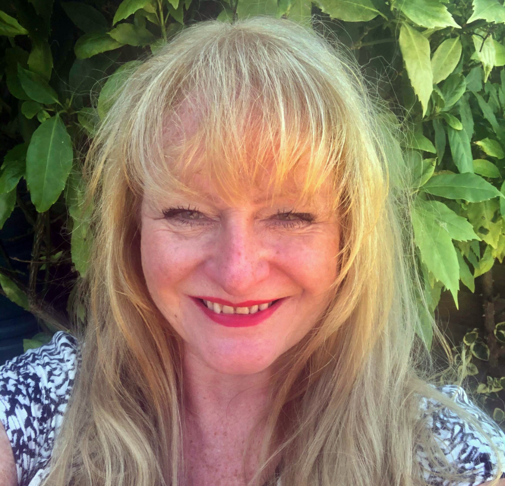 lesley profile photo